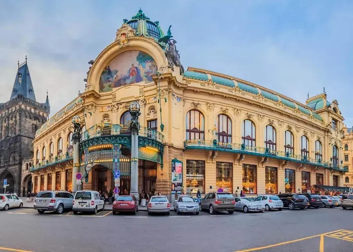 Superior Apartments Near Dlouha Street
